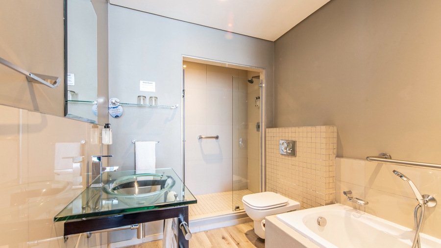 2 Bedroom Property for Sale in Bloubergstrand Western Cape